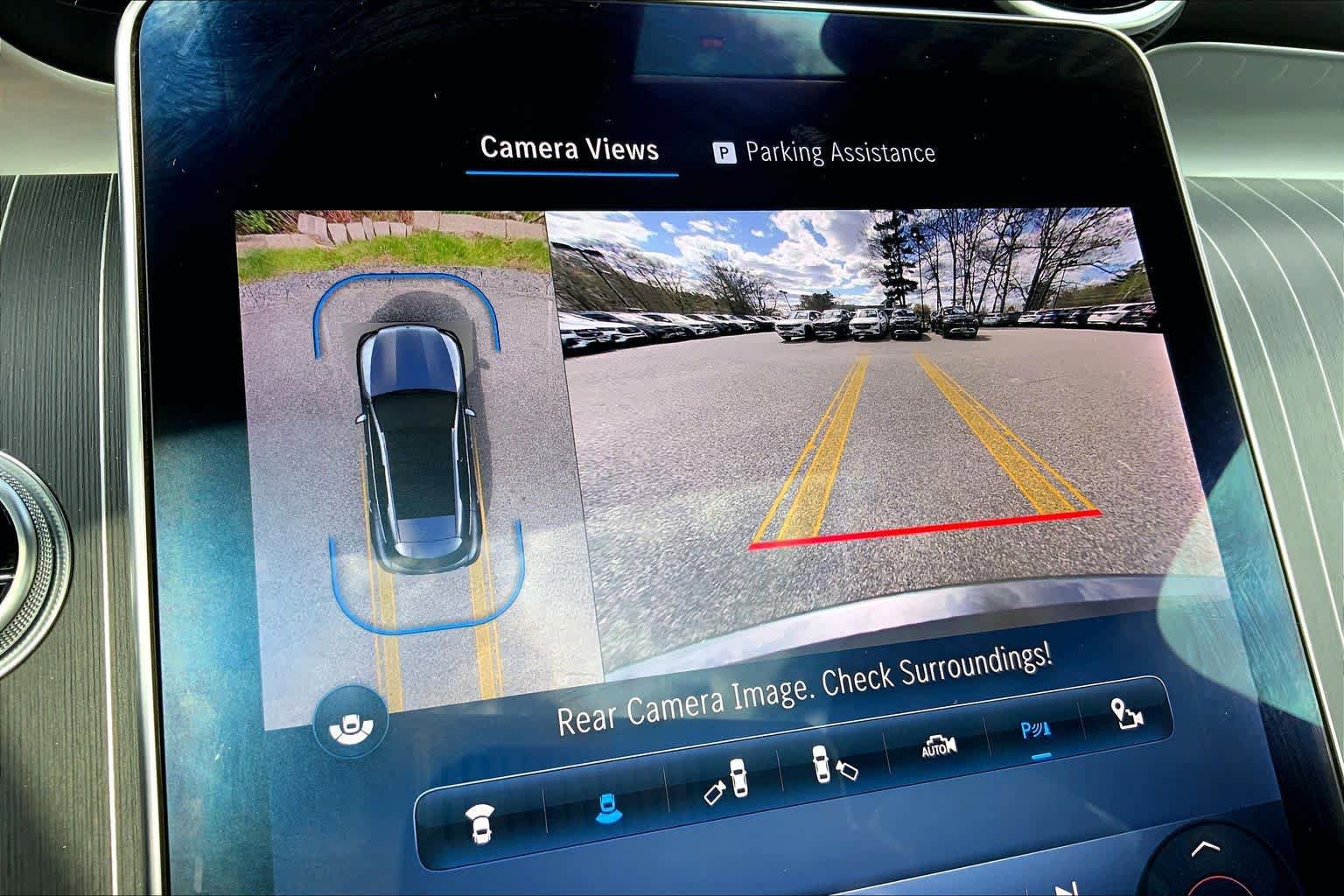 Used 2023 Mercedes-Benz GLC 300 4MATIC image 29