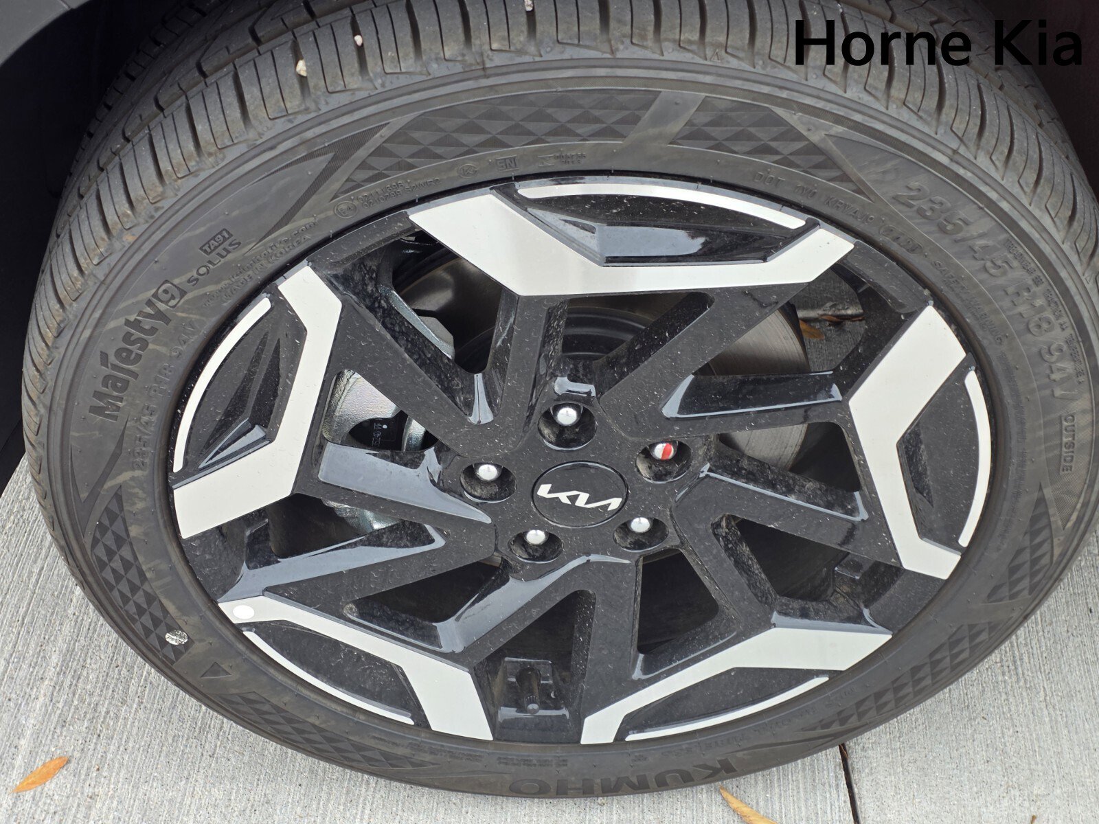 New 2026 Kia Seltos SX image 8