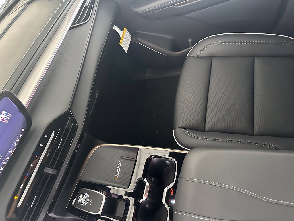 New 2026 Buick Enclave Avenir w/ Super Cruise Package FWD image 24