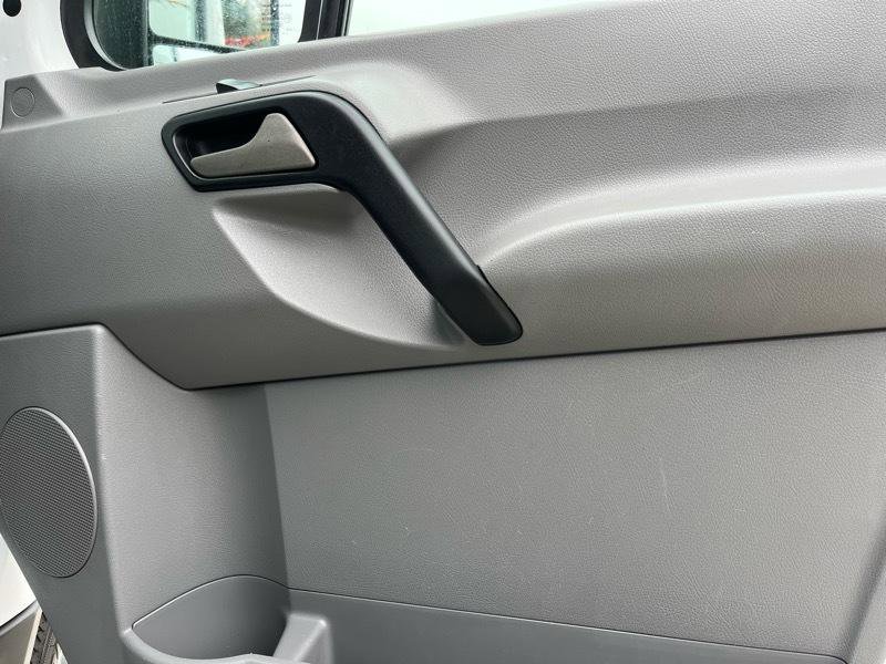 Used 2008 Dodge Sprinter 2500 RWD image 16