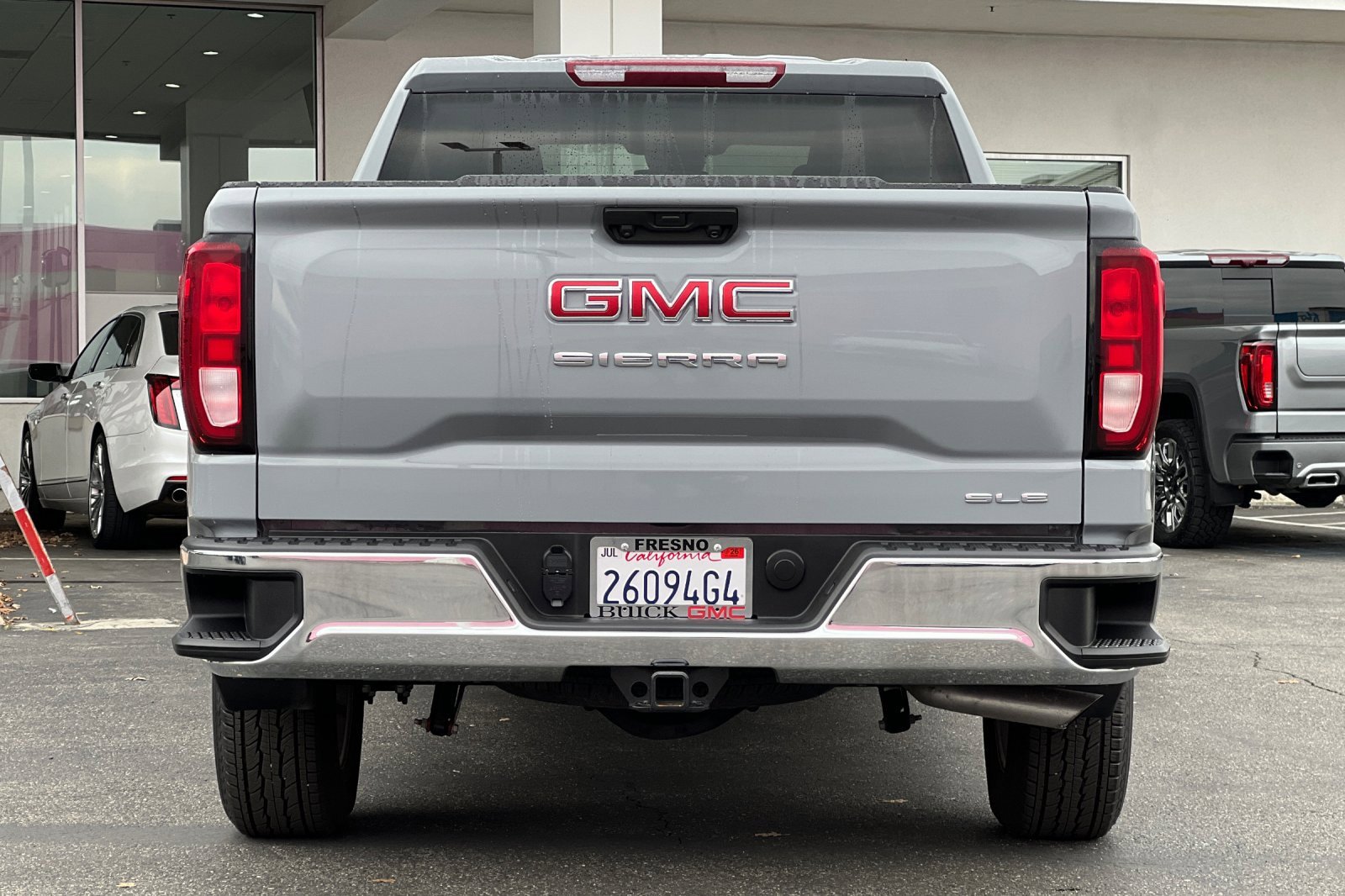 Used 2025 GMC Sierra 1500 SLE image 5