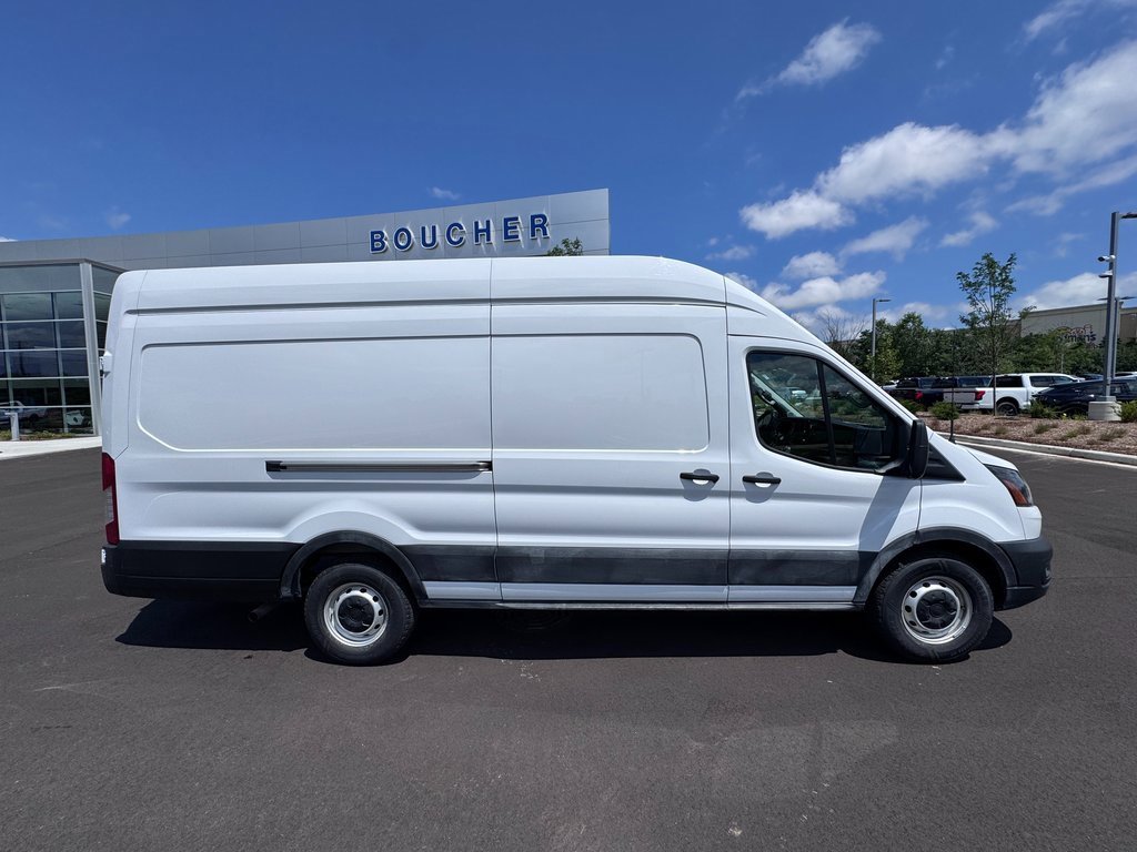 Certified 2022 Ford Transit 250 148 High Roof Extended image 4