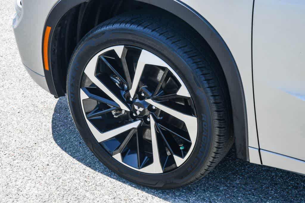 Used 2022 Mitsubishi Outlander SEL FWD image 10