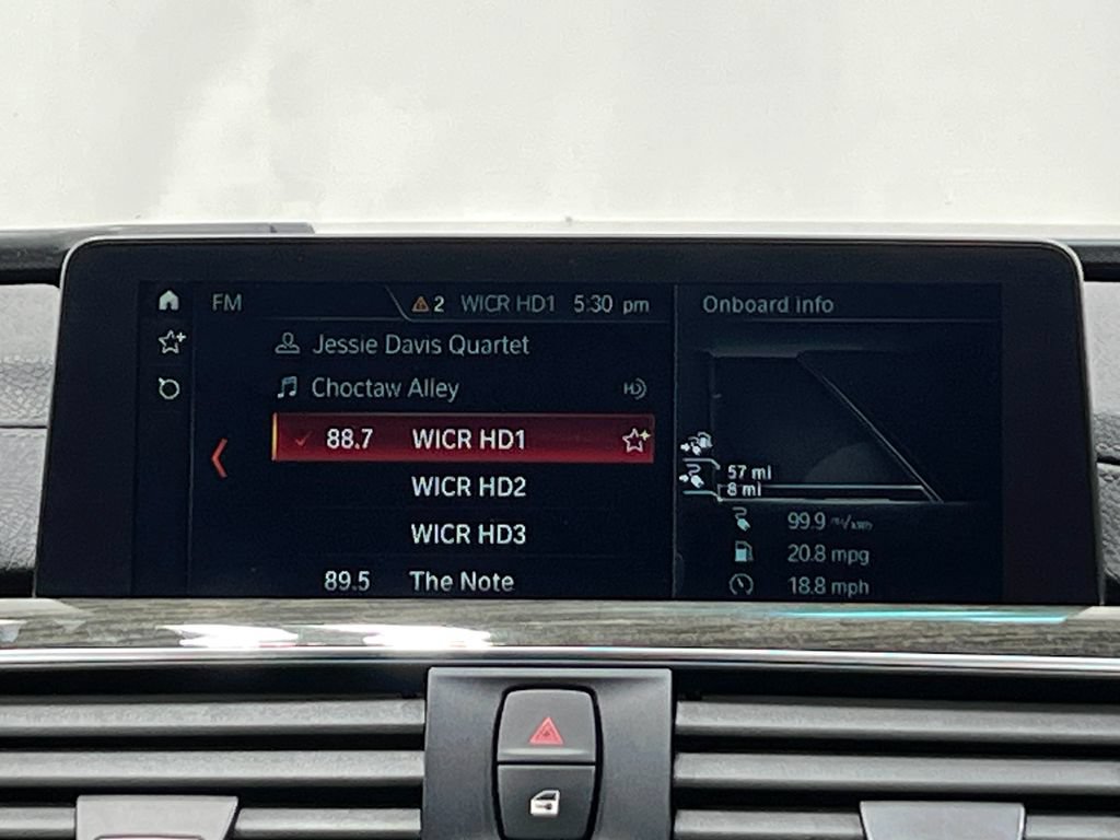 Used 2018 BMW 330e RWD image 25