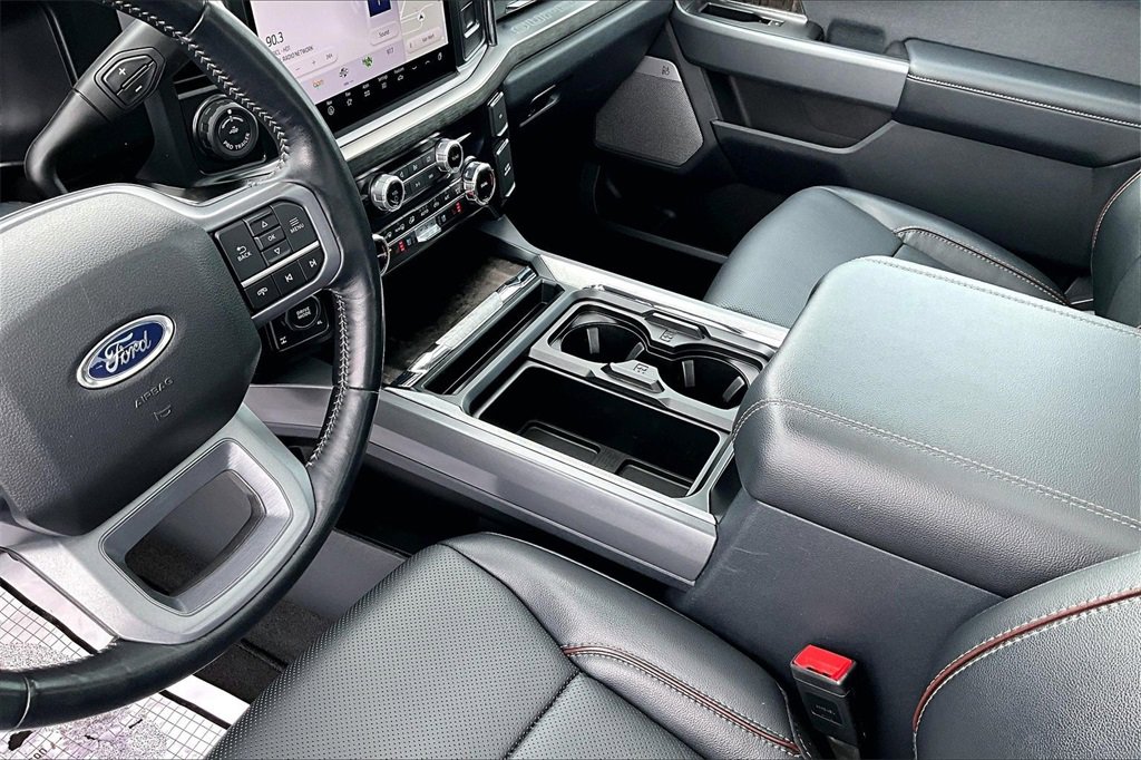 Used 2024 Ford F250 Lariat w/ Lariat Ultimate Package image 8