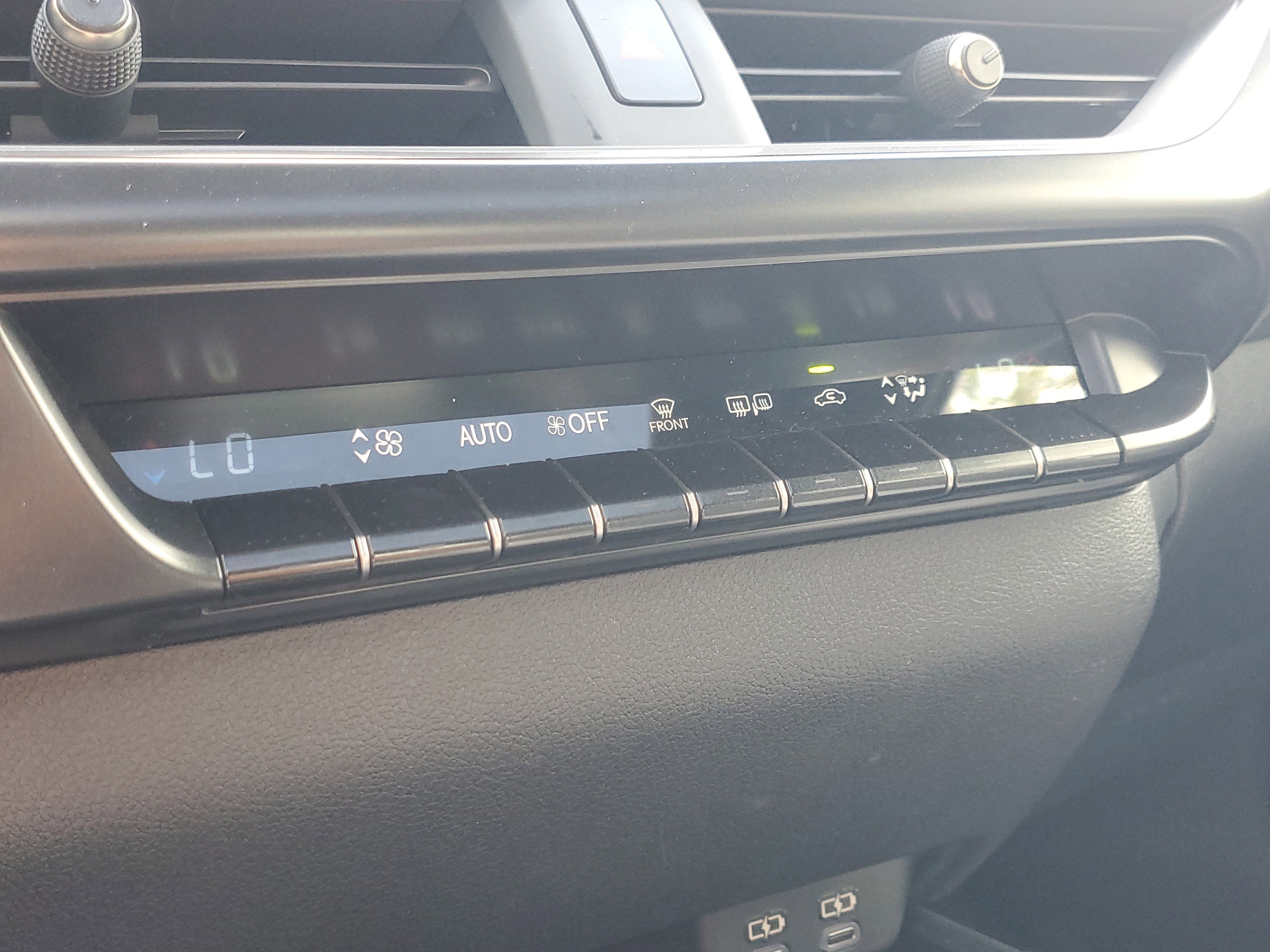 Used 2025 Lexus UX 300h FWD w/ Accessory Package (Z1) image 29