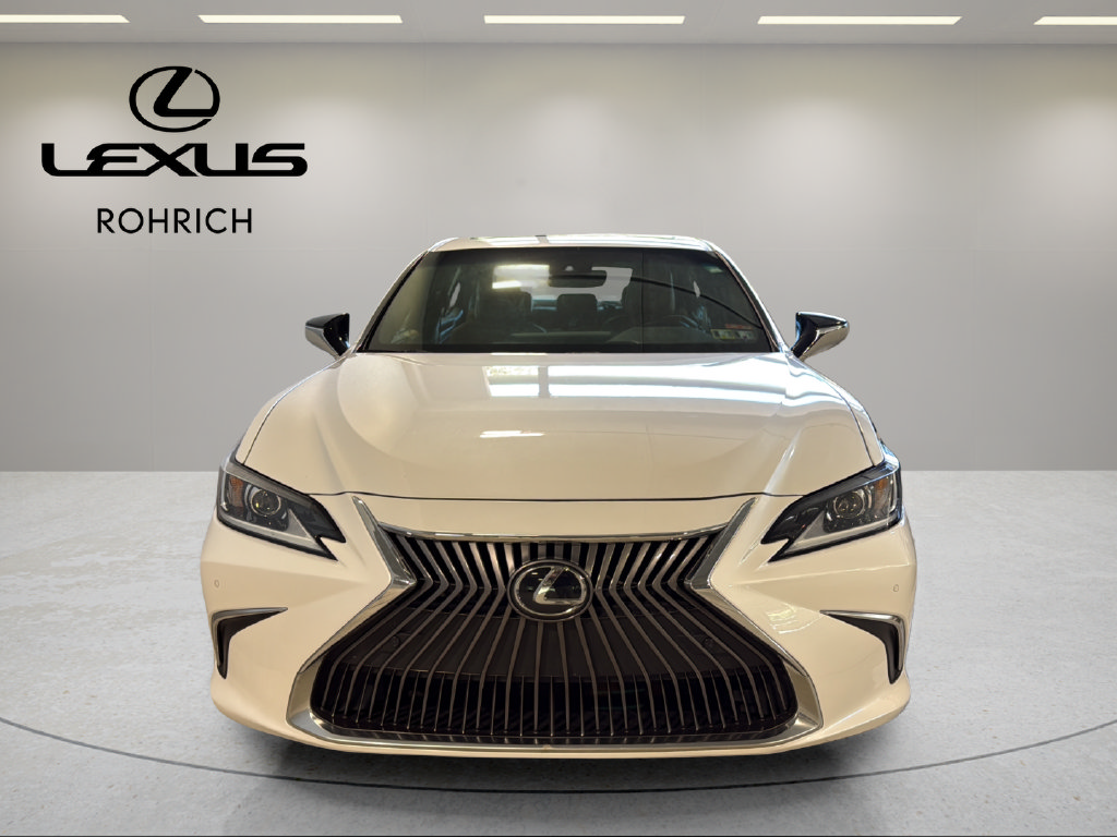 Used 2020 Lexus ES 350 w/ Premium Package FWD image 2