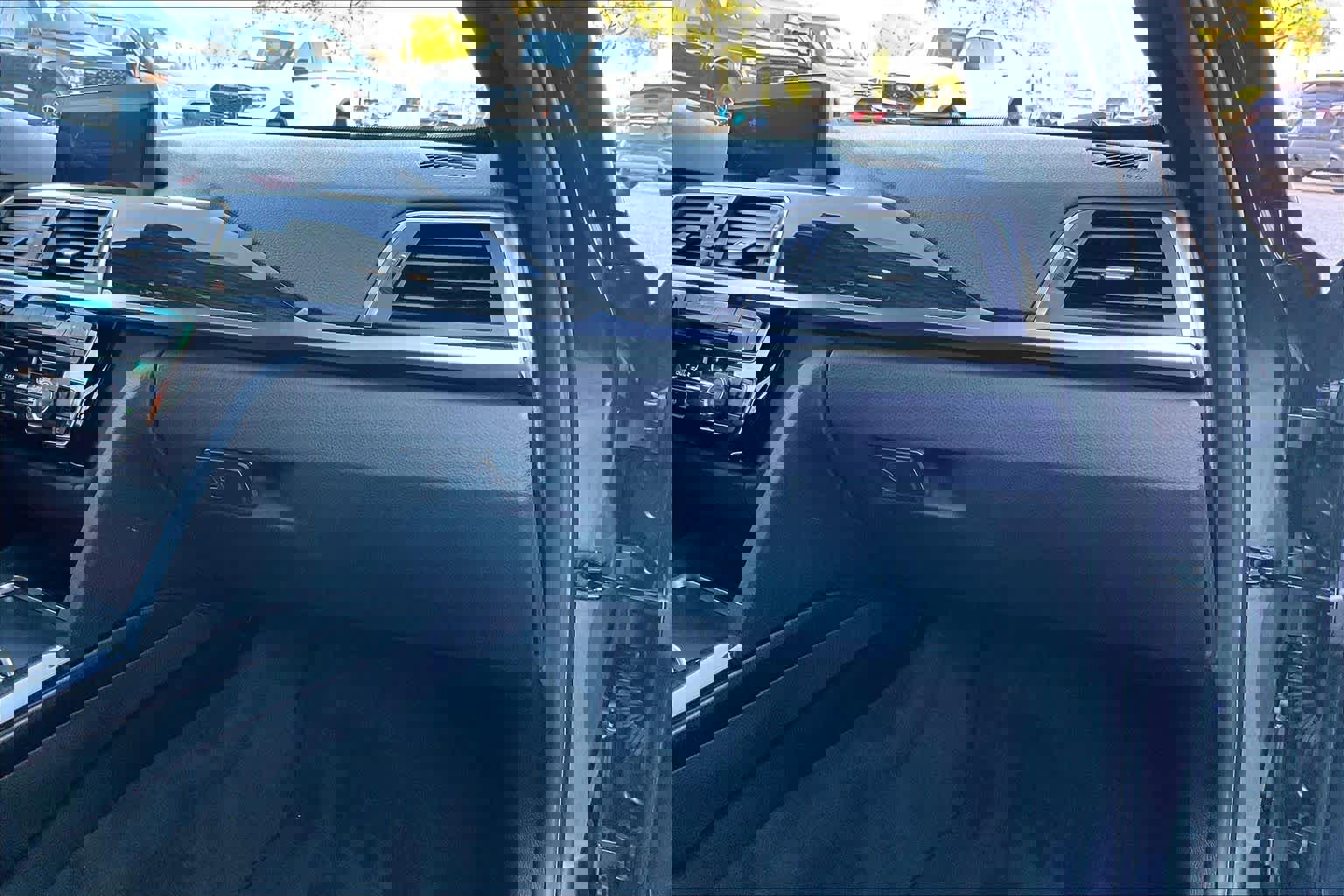 Used 2016 BMW 328i Sedan image 18