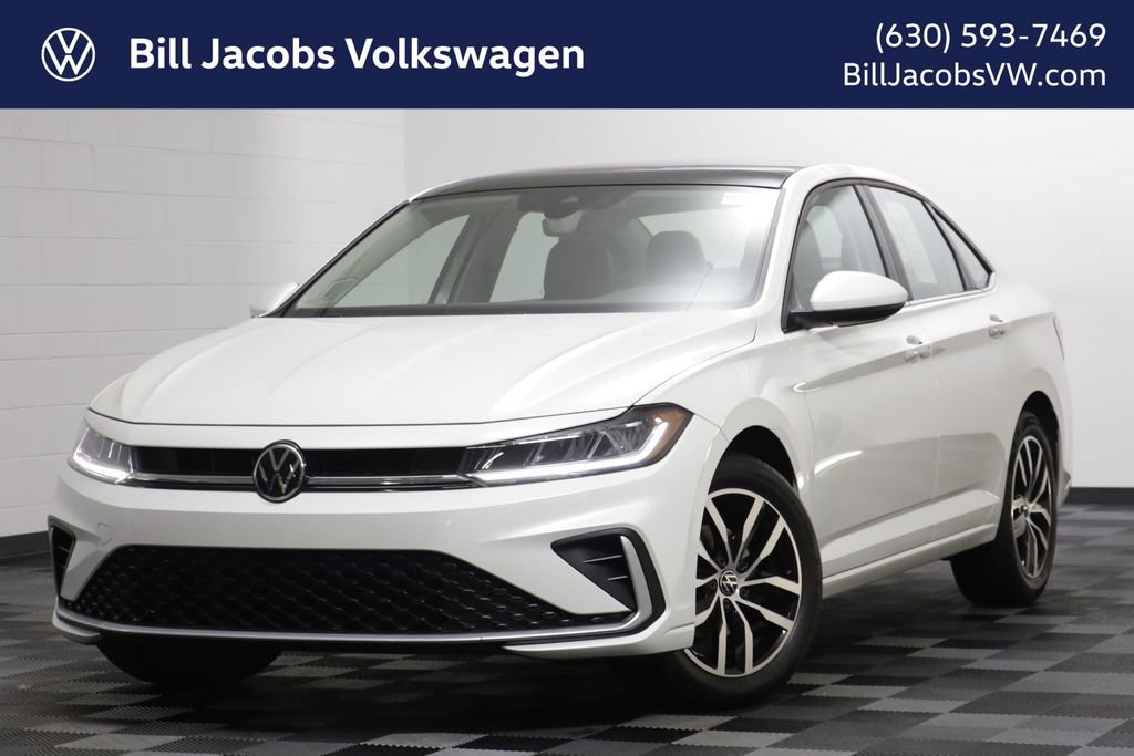 Used 2025 Volkswagen Jetta SE w/ Sunroof Package