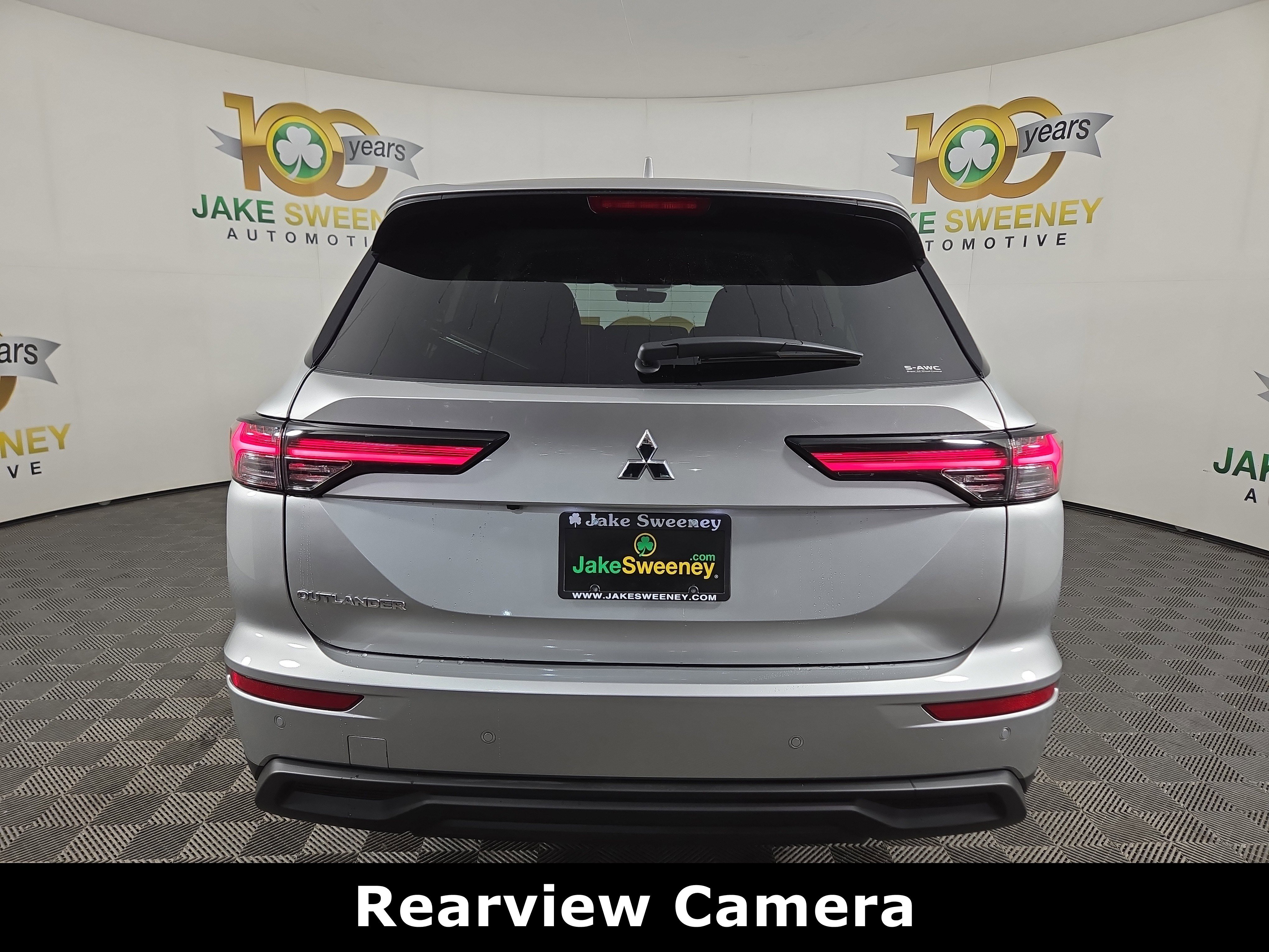 New 2026 Mitsubishi Outlander ES image 6