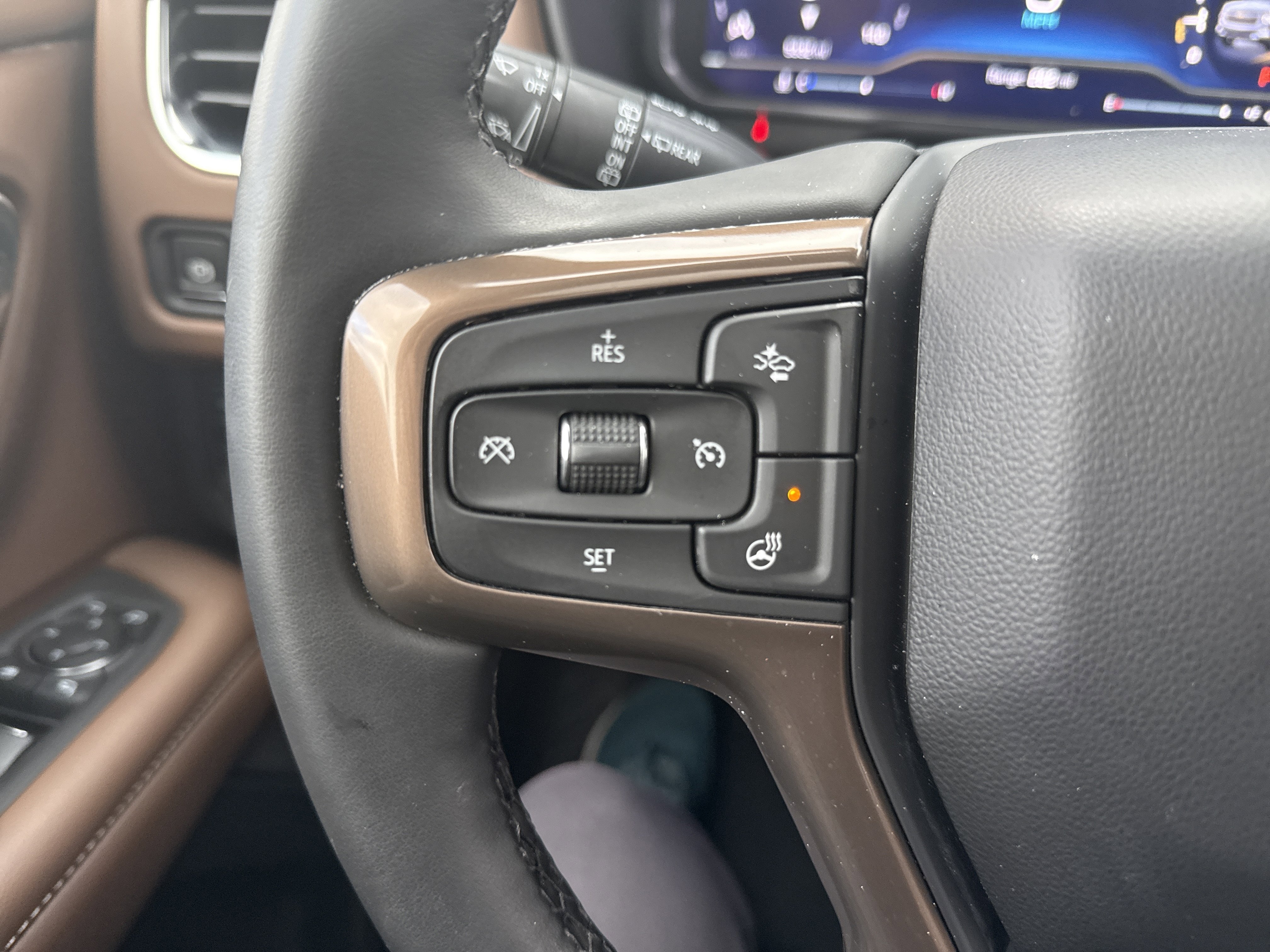 Used 2024 Chevrolet Tahoe High Country image 20