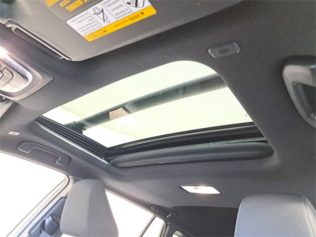 Used 2024 Toyota Corolla Cross AWD Hybrid image 20