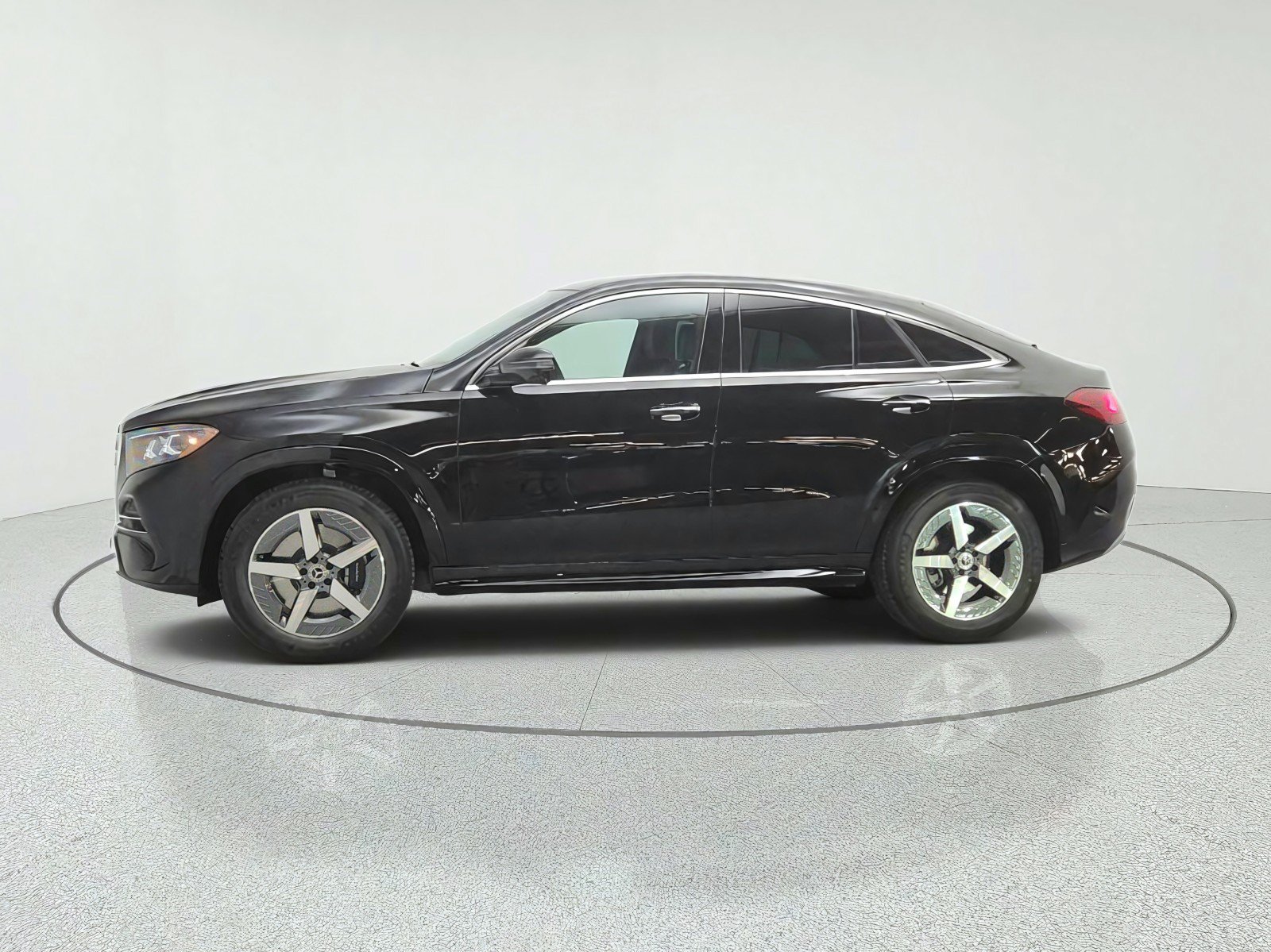 New 2027 Mercedes-Benz GLE 450 4MATIC Coupe image 8