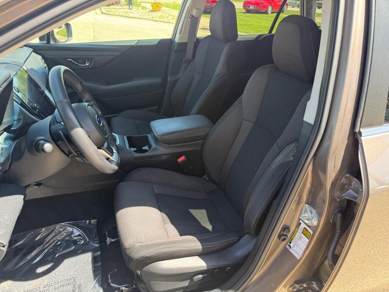 Used 2022 Subaru Outback Premium AWD/4WD image 9