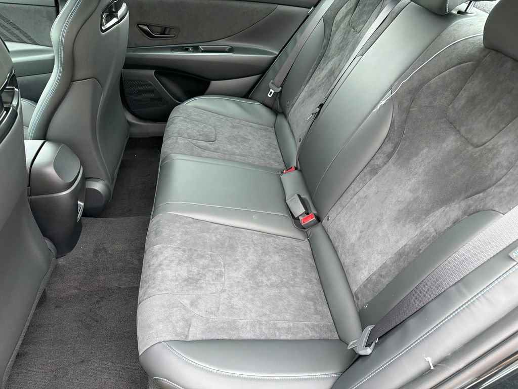 New 2026 Hyundai Elantra N FWD image 21