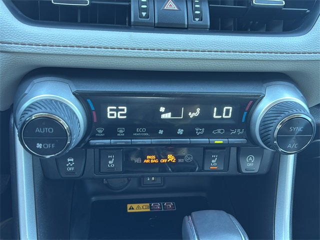 Used 2023 Toyota RAV4 XLE Premium image 23