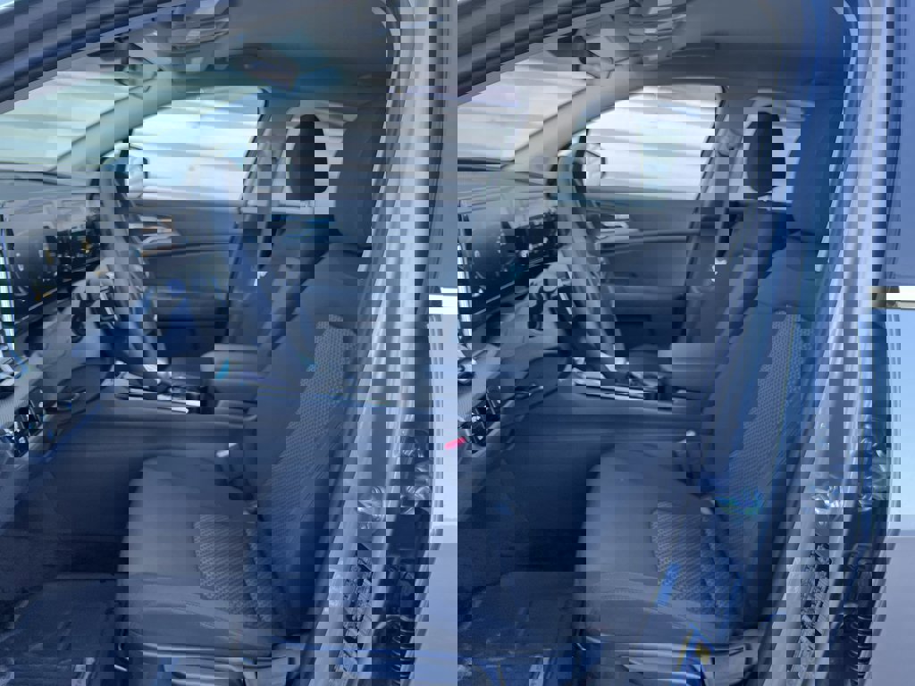 New 2025 Kia Sportage LX image 10