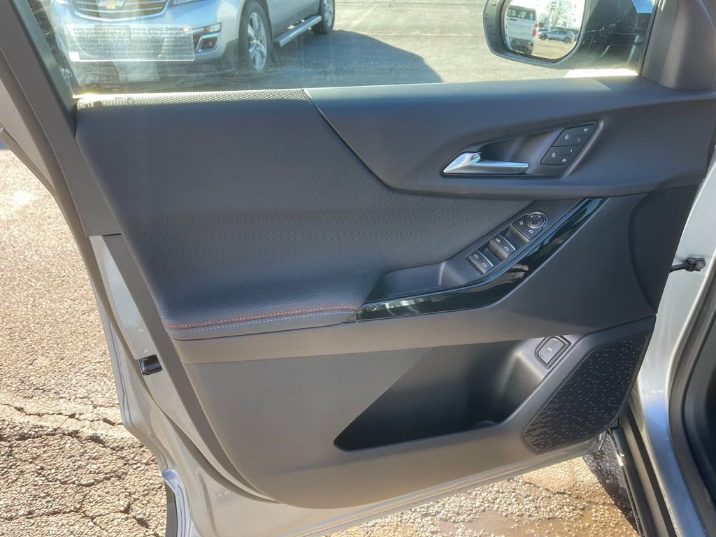 New 2026 Chevrolet Equinox RS w/ Convenience Package III image 9