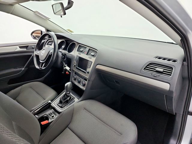Used 2017 Volkswagen Golf S AWD/4WD image 17