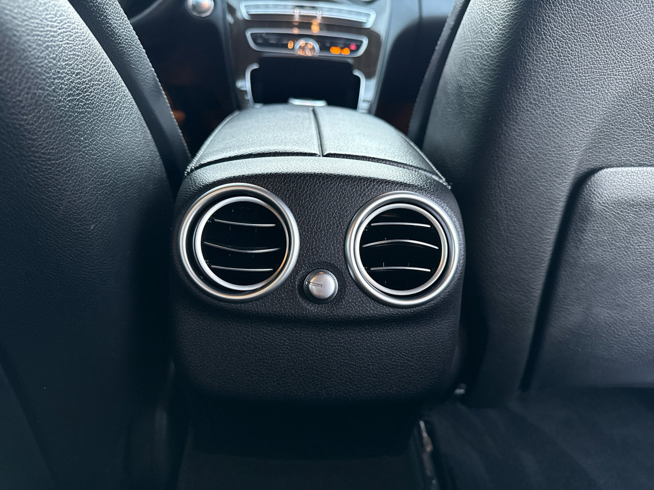 Used 2018 Mercedes-Benz C 300 Sedan image 37