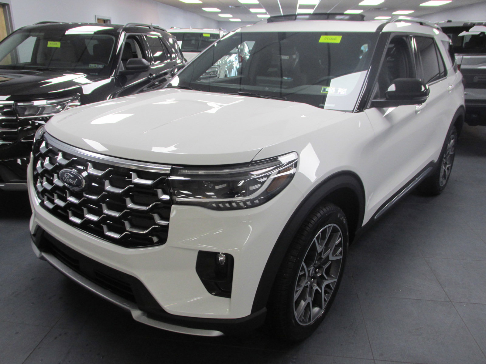 New 2025 Ford Explorer Platinum w/ Ultimate Package image 1