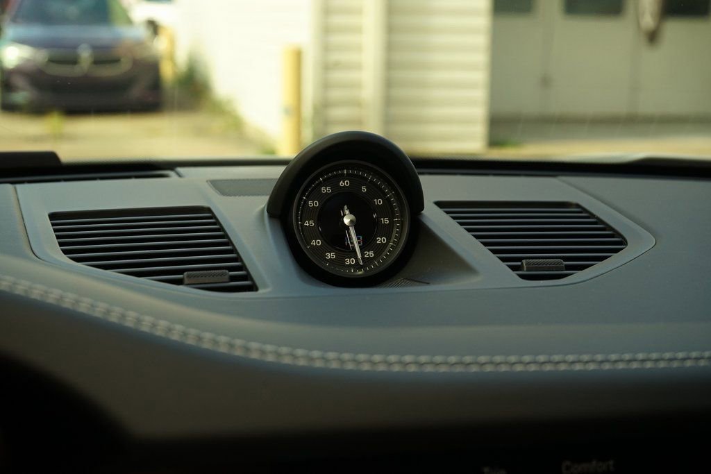 Used 2025 Porsche 911 Carrera image 33