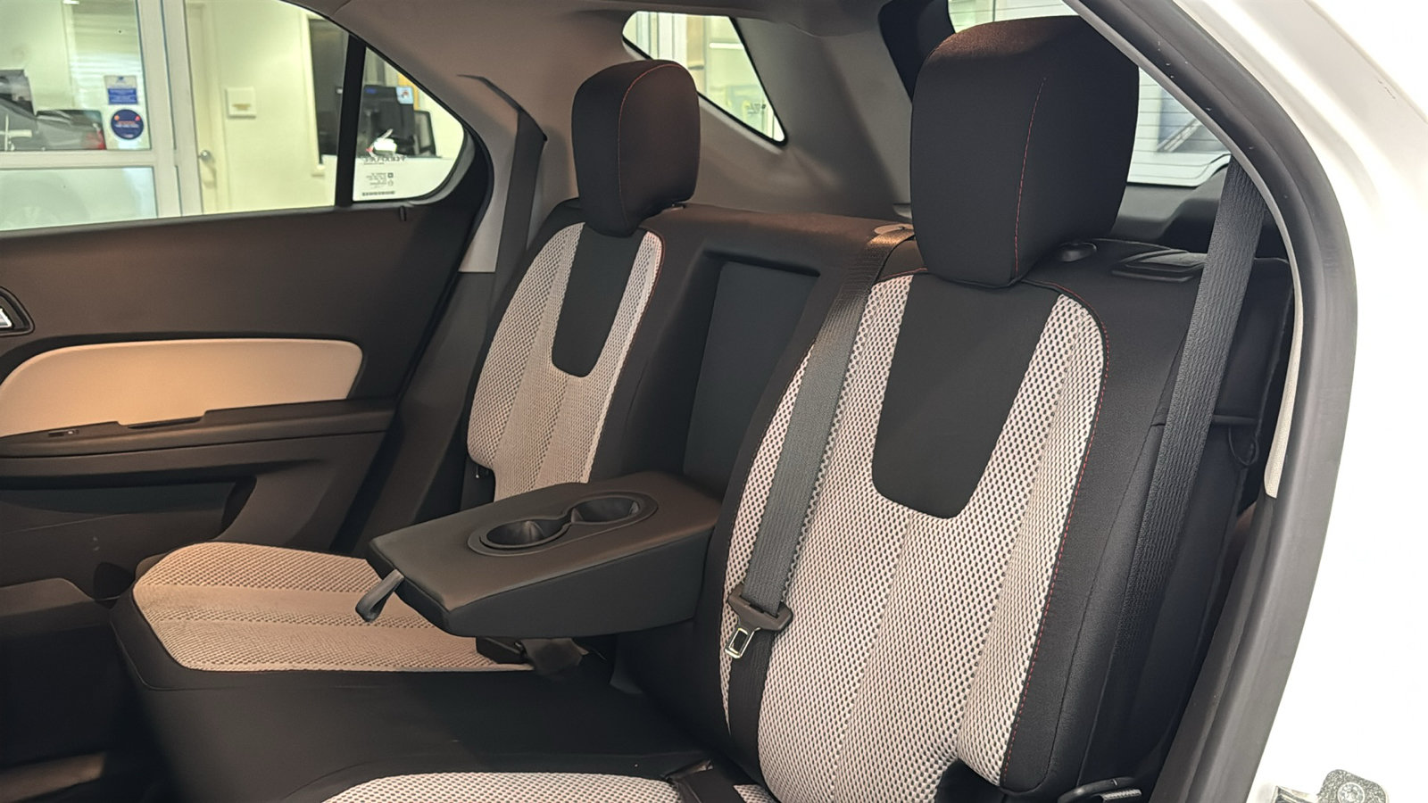 Used 2015 Chevrolet Equinox LT w/ Power Convenience Package FWD image 26