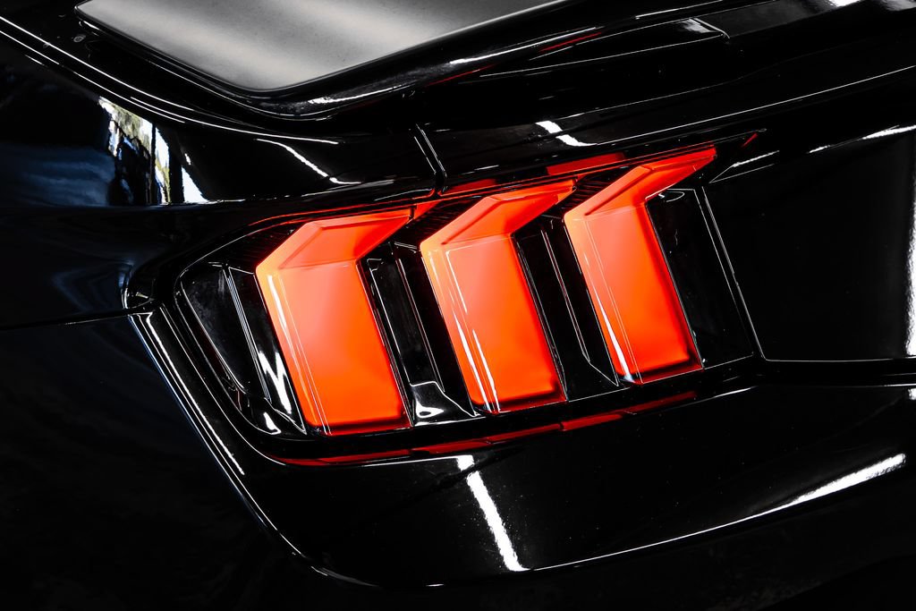 Used 2025 Ford Mustang Dark Horse RWD image 14