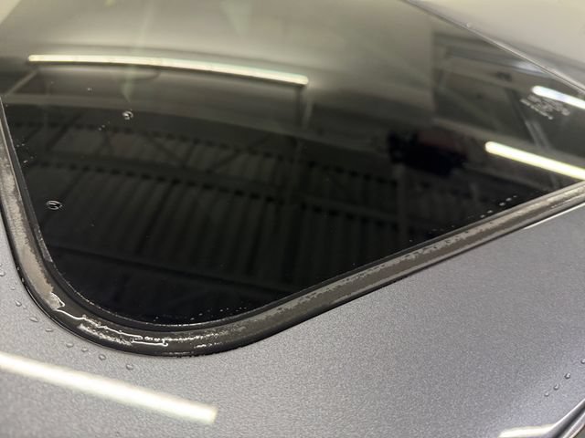 Used 2019 Lexus ES 300h w/ Accessory Package FWD image 22