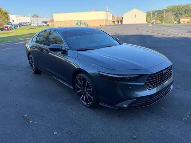Used 2024 Honda Accord Touring image 4