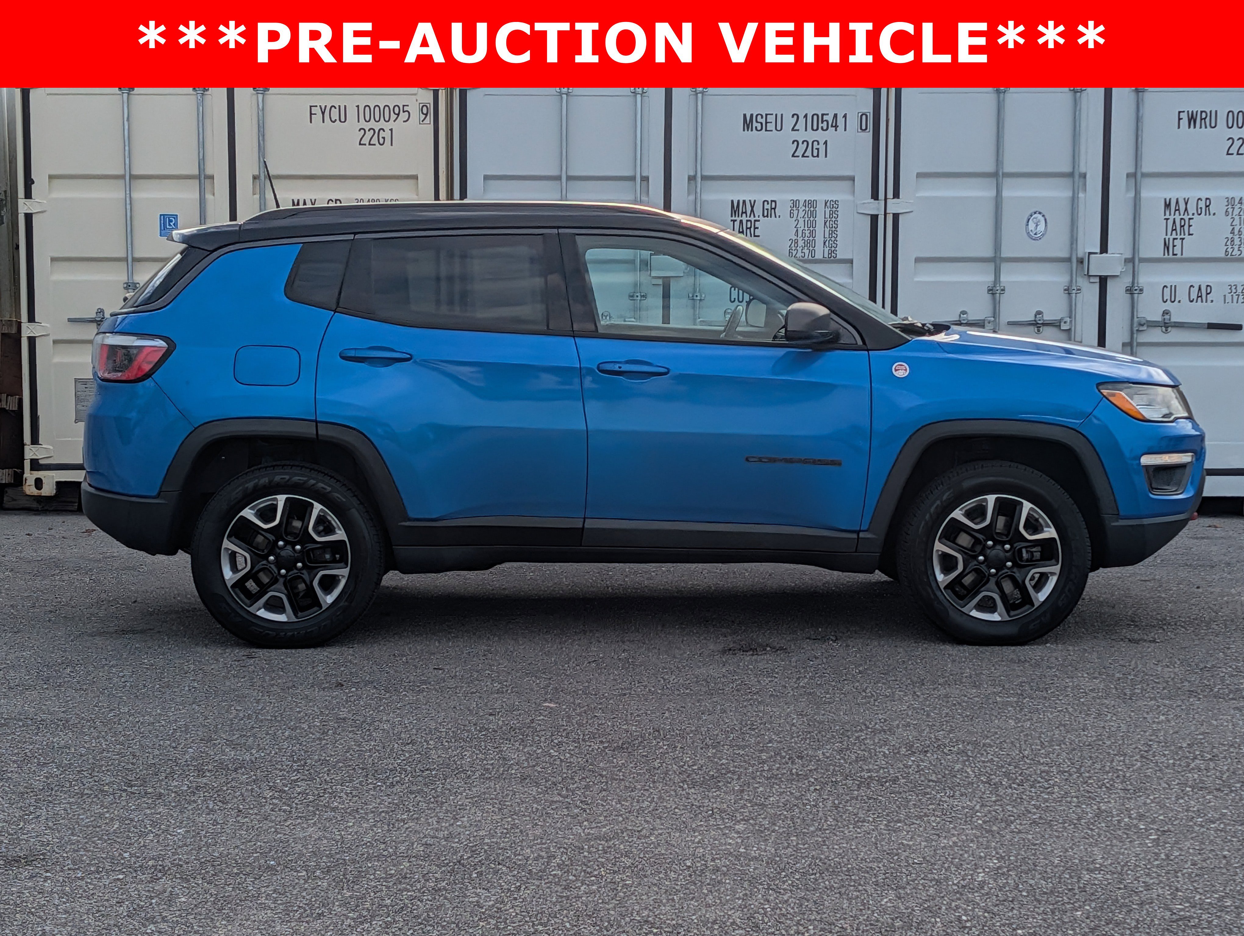 Used 2018 Jeep Compass Trailhawk w/ Leather Interior Group AWD/4WD image 3