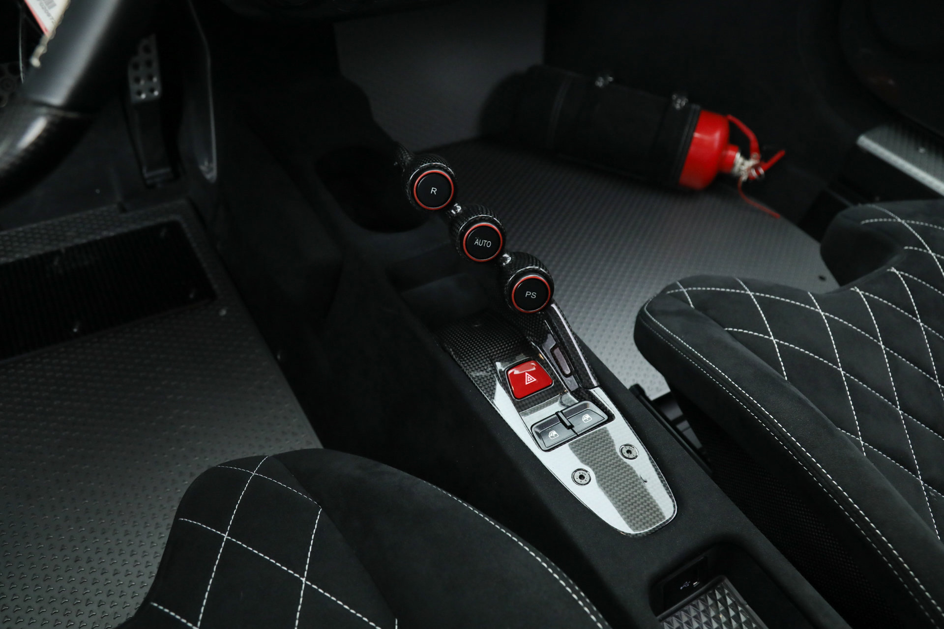 Certified 2015 Ferrari 458 Speciale Coupe RWD image 32