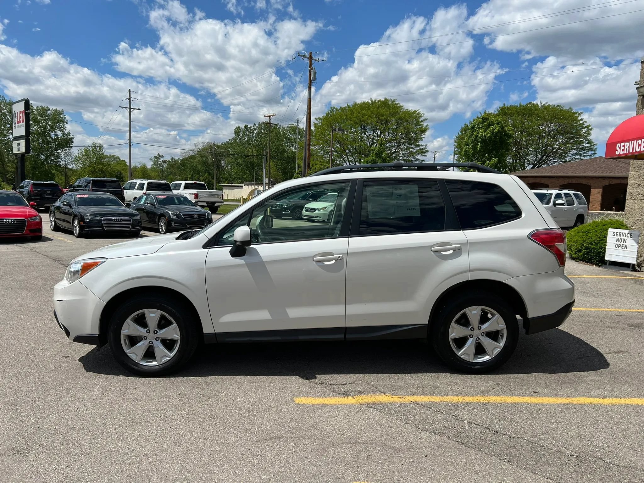 Used 2015 Subaru Forester 2.5i Premium w/ All-Weather Package AWD/4WD image 8