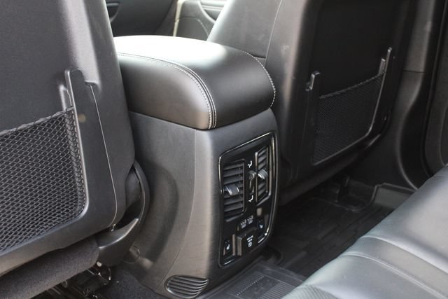 Used 2021 Jeep Grand Cherokee Limited w/ Quick Order Package 28K 80th AWD/4WD image 22
