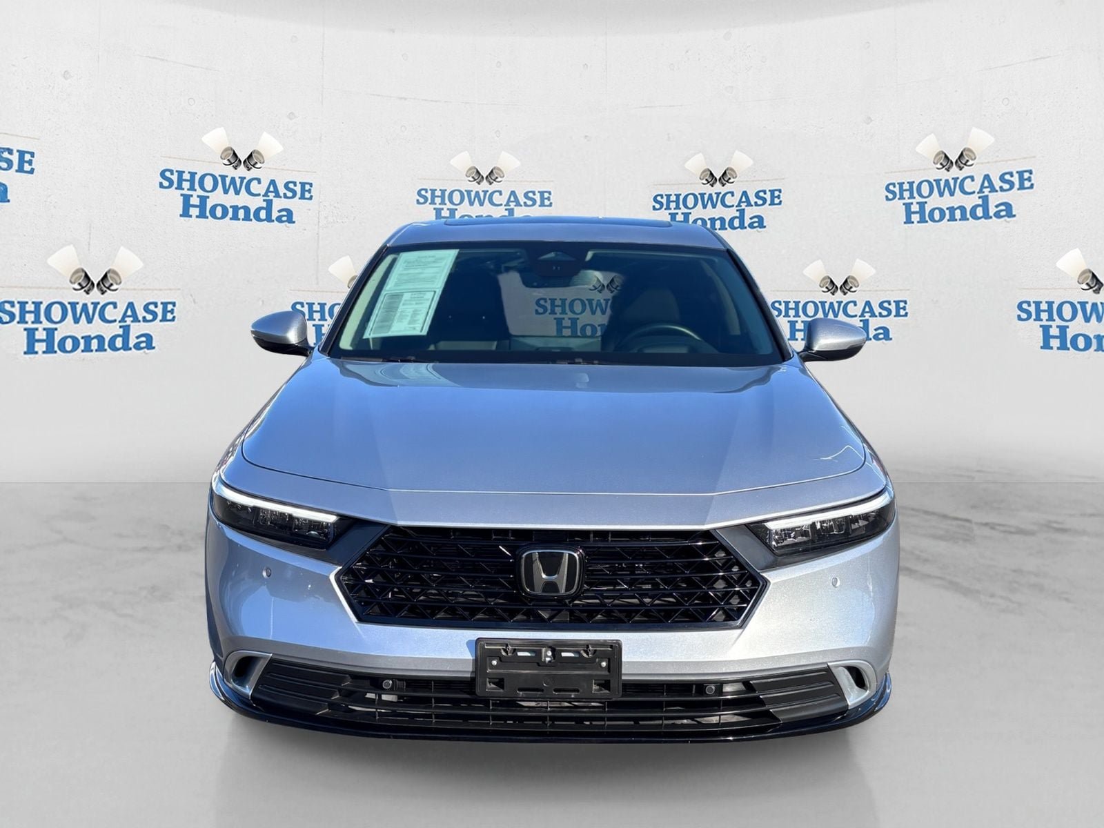 Used 2025 Honda Accord Touring image 6
