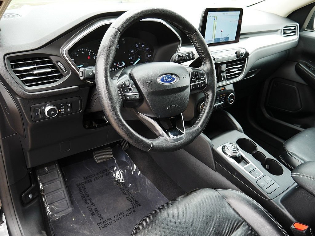 Used 2020 Ford Escape SEL FWD image 12