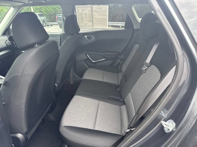 Used 2023 Kia Soul EX FWD image 7