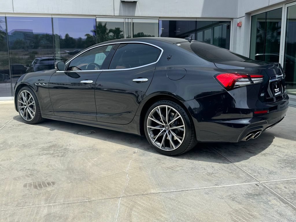 Certified 2023 Maserati Ghibli Modena Q4 AWD/4WD image 6