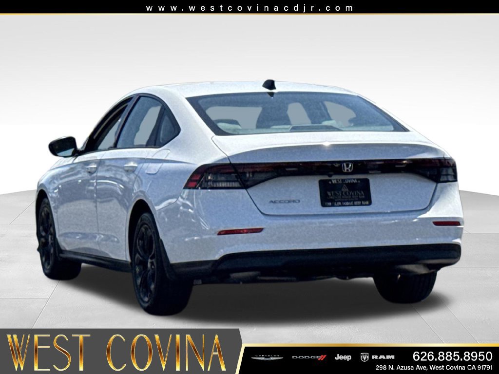 Used 2025 Honda Accord SE image 8