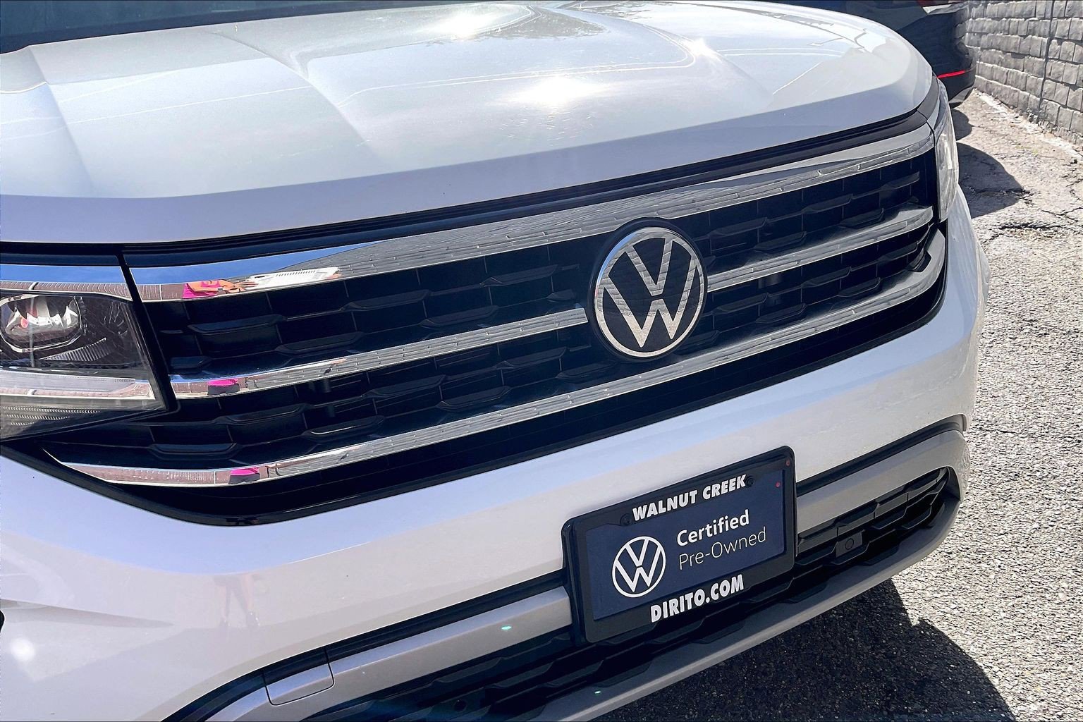 Certified 2023 Volkswagen Atlas SE w/ Panoramic Sunroof Package AWD/4WD image 30