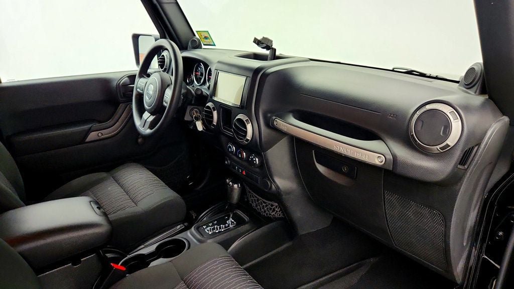 Used 2012 Jeep Wrangler Sport AWD/4WD image 22