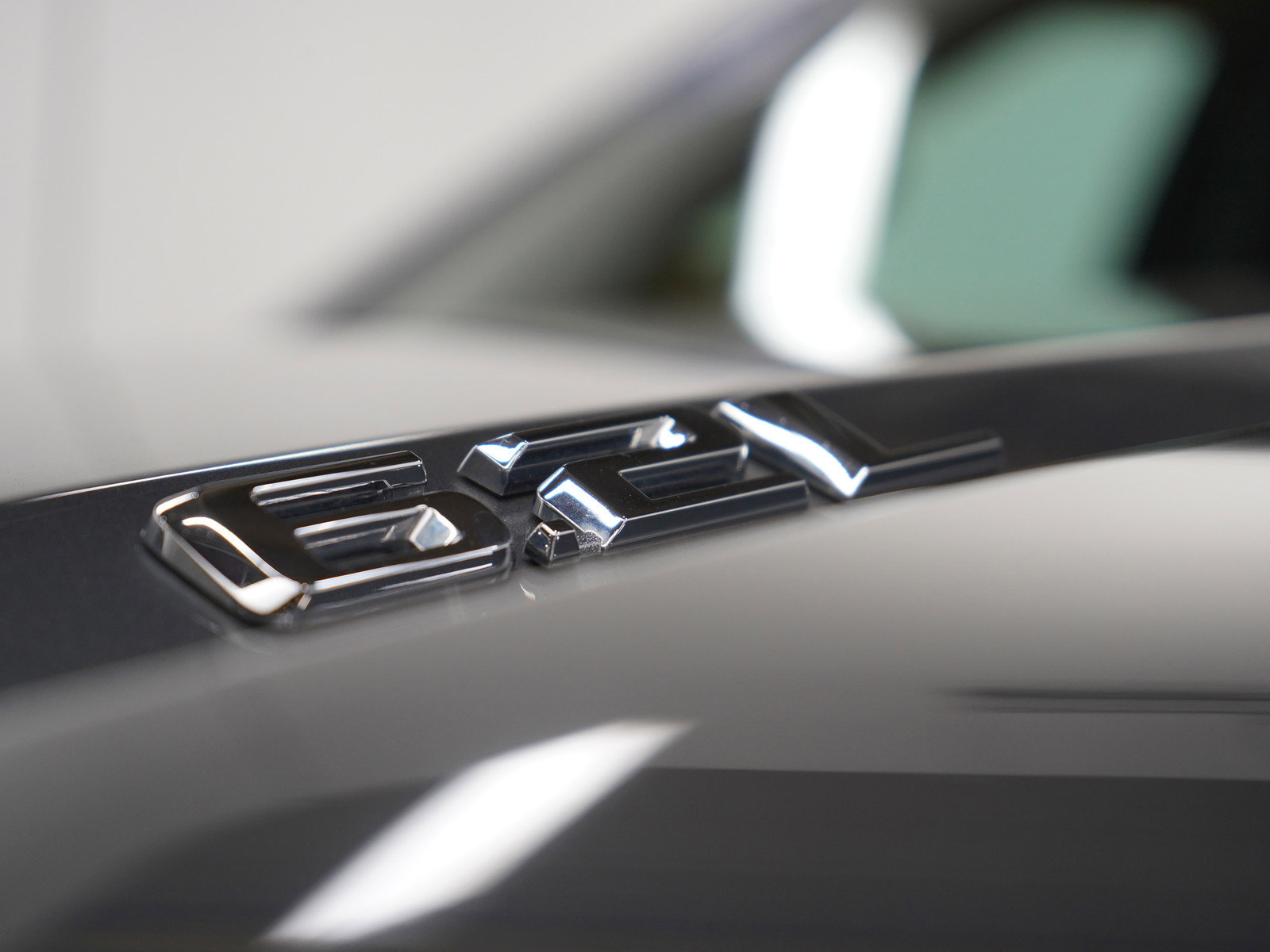 Used 2022 Chevrolet Silverado 1500 LTZ image 32