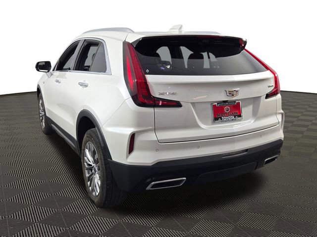 Used 2024 Cadillac XT4 Premium Luxury w/ Technology Package image 11