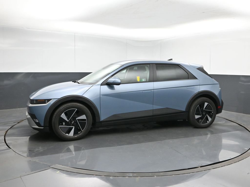 New 2026 Hyundai Ioniq 5 SEL image 2