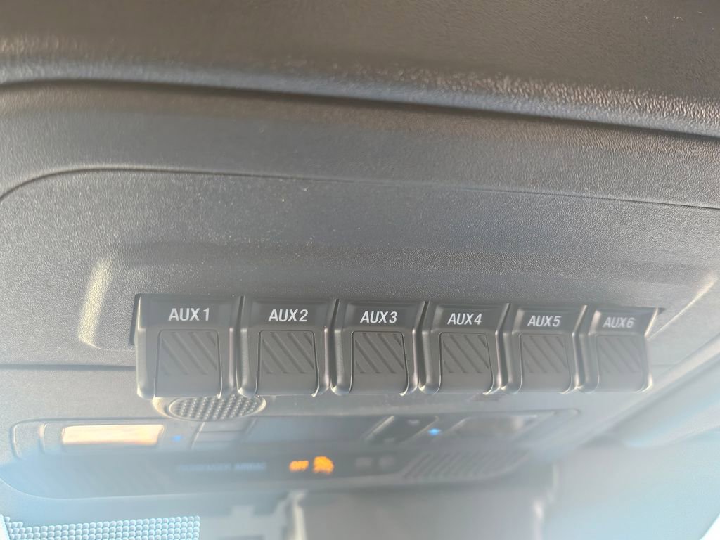 New 2025 Ford Bronco Heritage Edition image 12