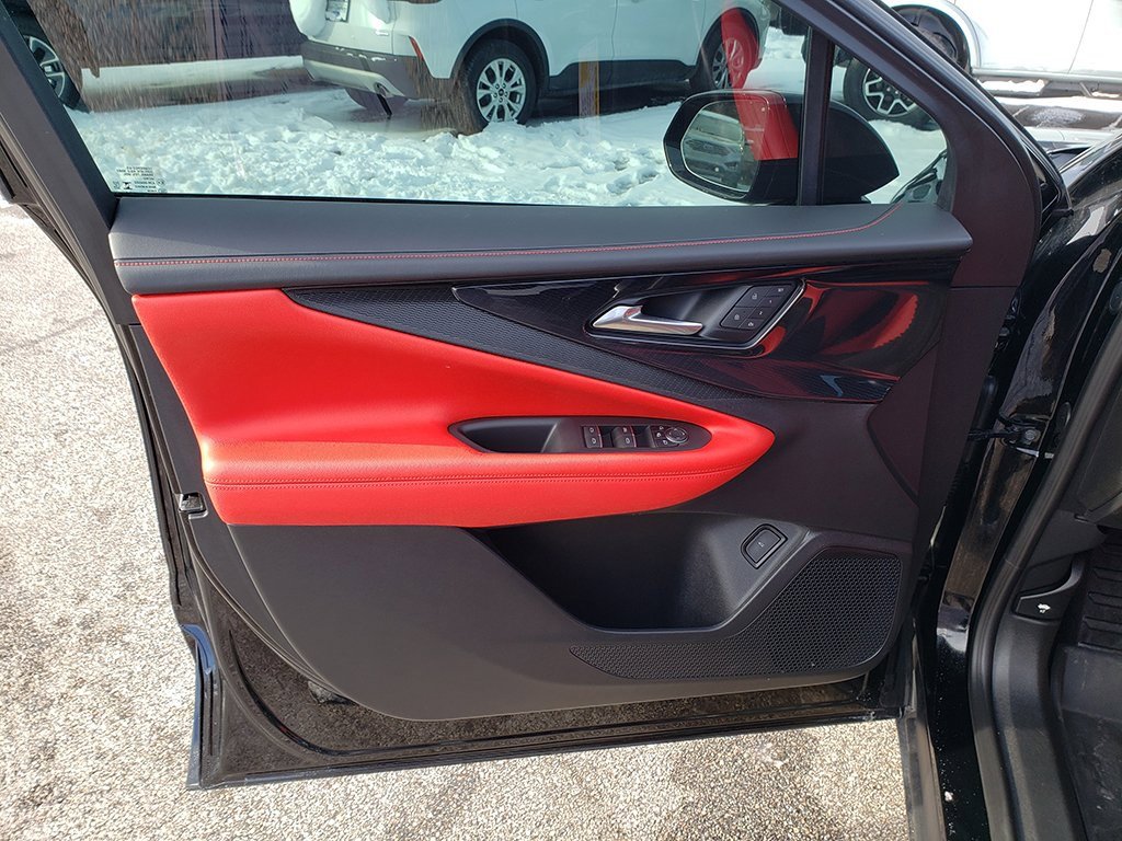 Used 2024 Chevrolet Blazer EV RS image 10