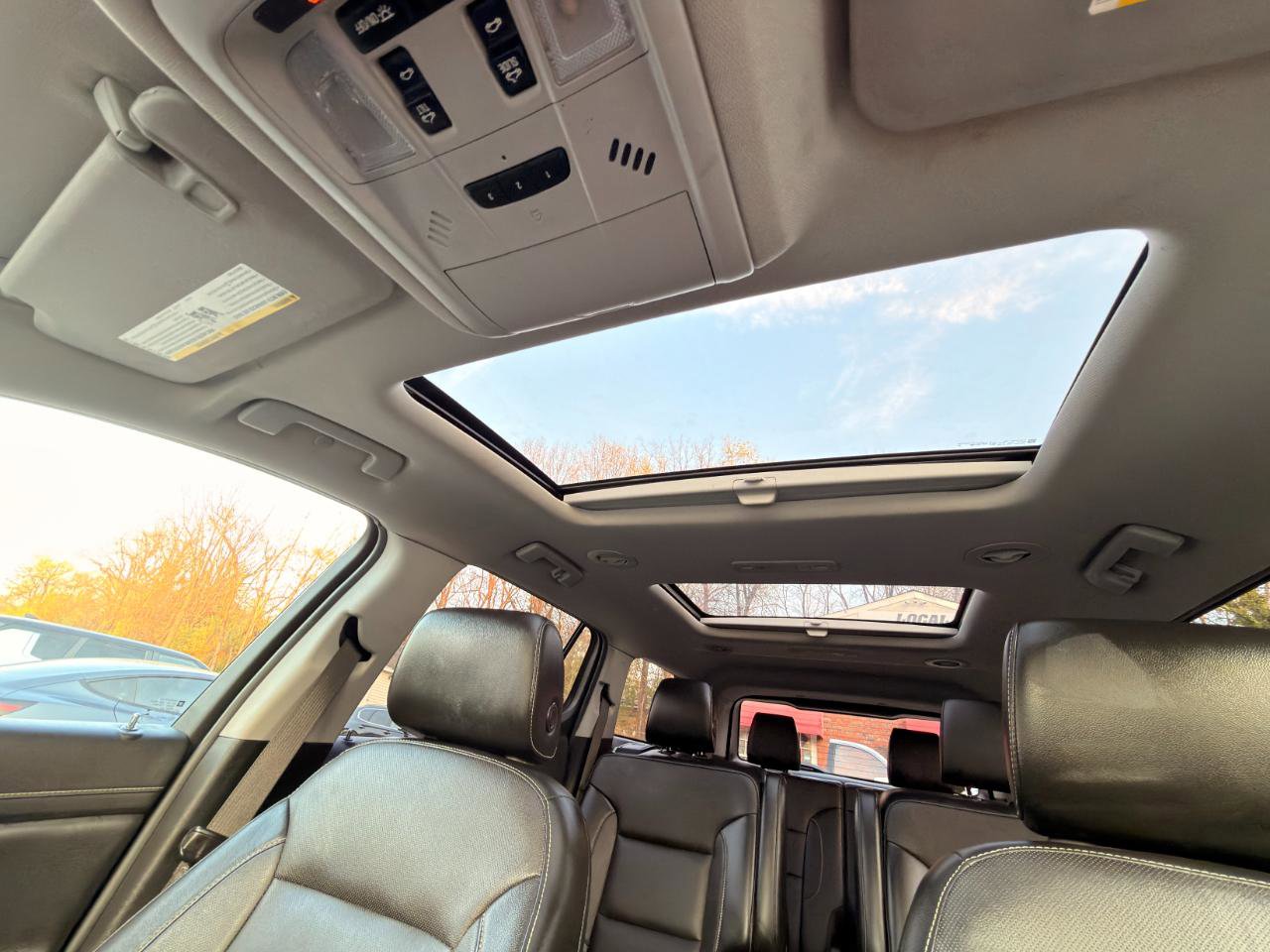 Used 2019 GMC Acadia SLT image 22