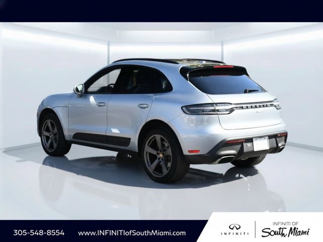 Used 2024 Porsche Macan w/ Premium Plus Package AWD/4WD image 6