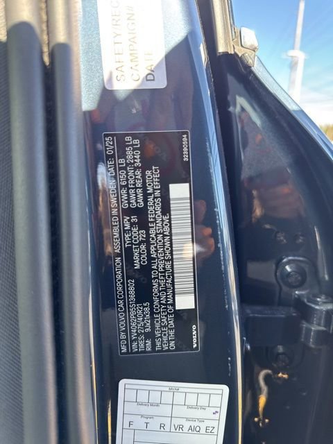 Certified 2025 Volvo XC90 B6 Plus AWD/4WD image 28
