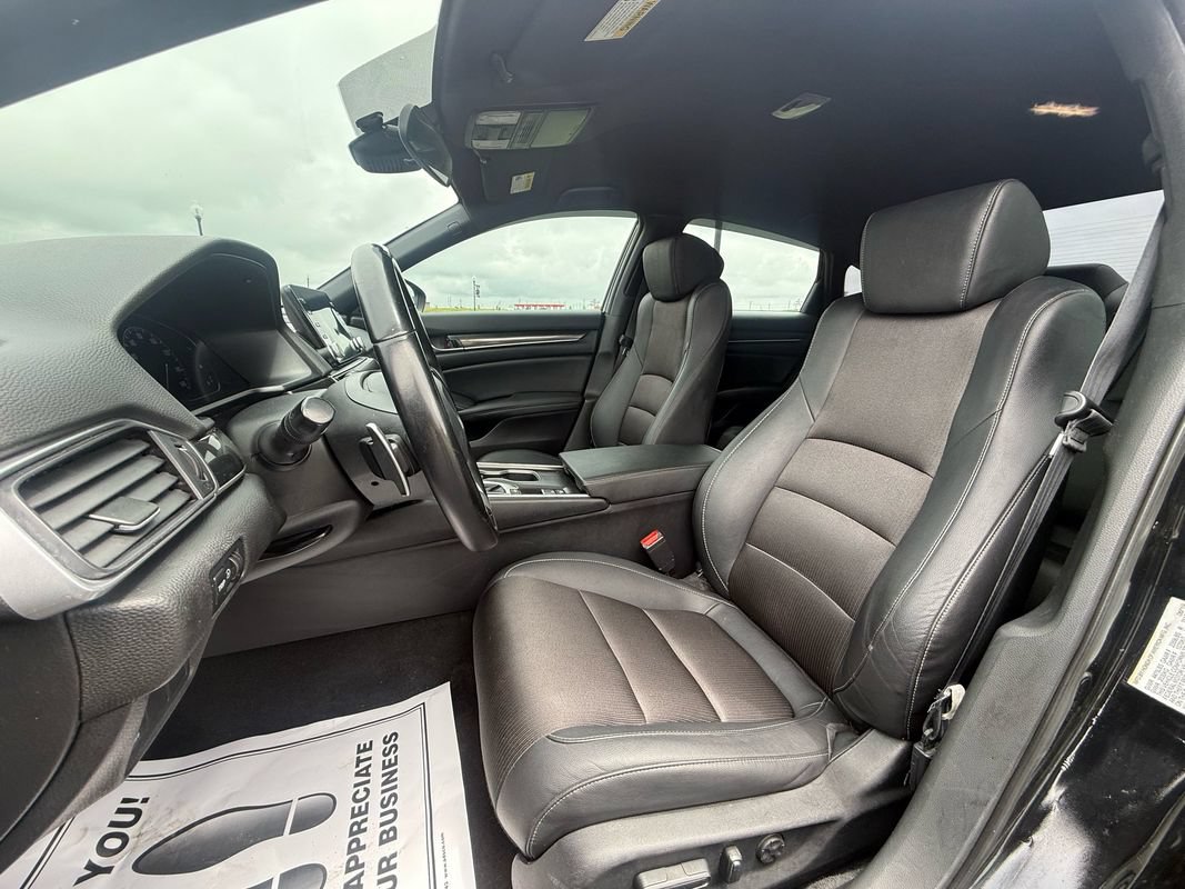 Used 2019 Honda Accord Sport image 8
